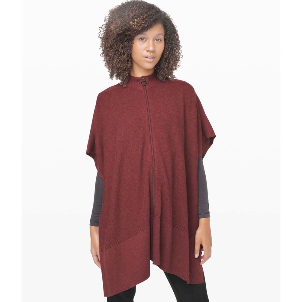 Lululemon Call Me Cozy Wrap Sweater Knit Poncho Heathered Deep Rouge Red Zip Up
